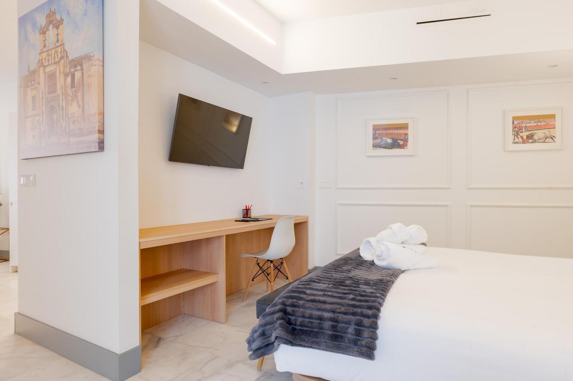 Panther Home Francos Seville Ngoại thất bức ảnh