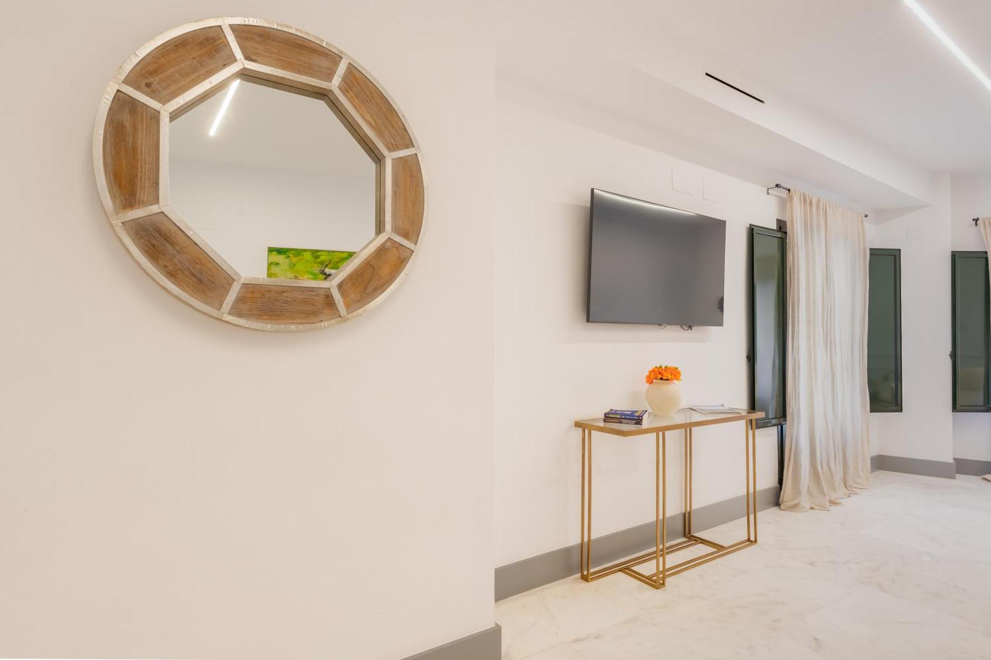 Panther Home Francos Seville Ngoại thất bức ảnh