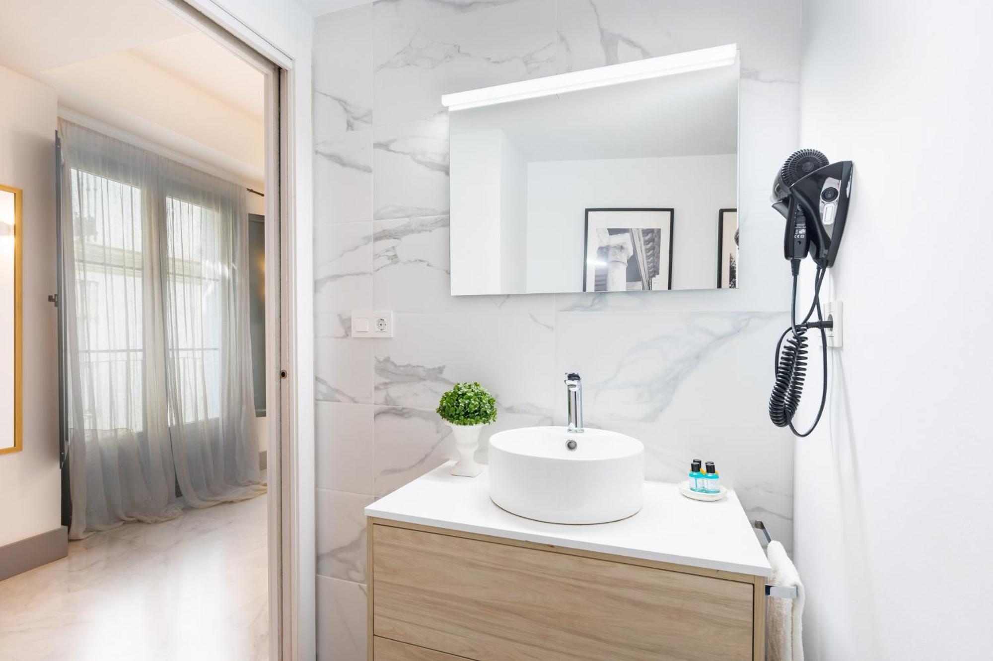 Panther Home Francos Seville Ngoại thất bức ảnh