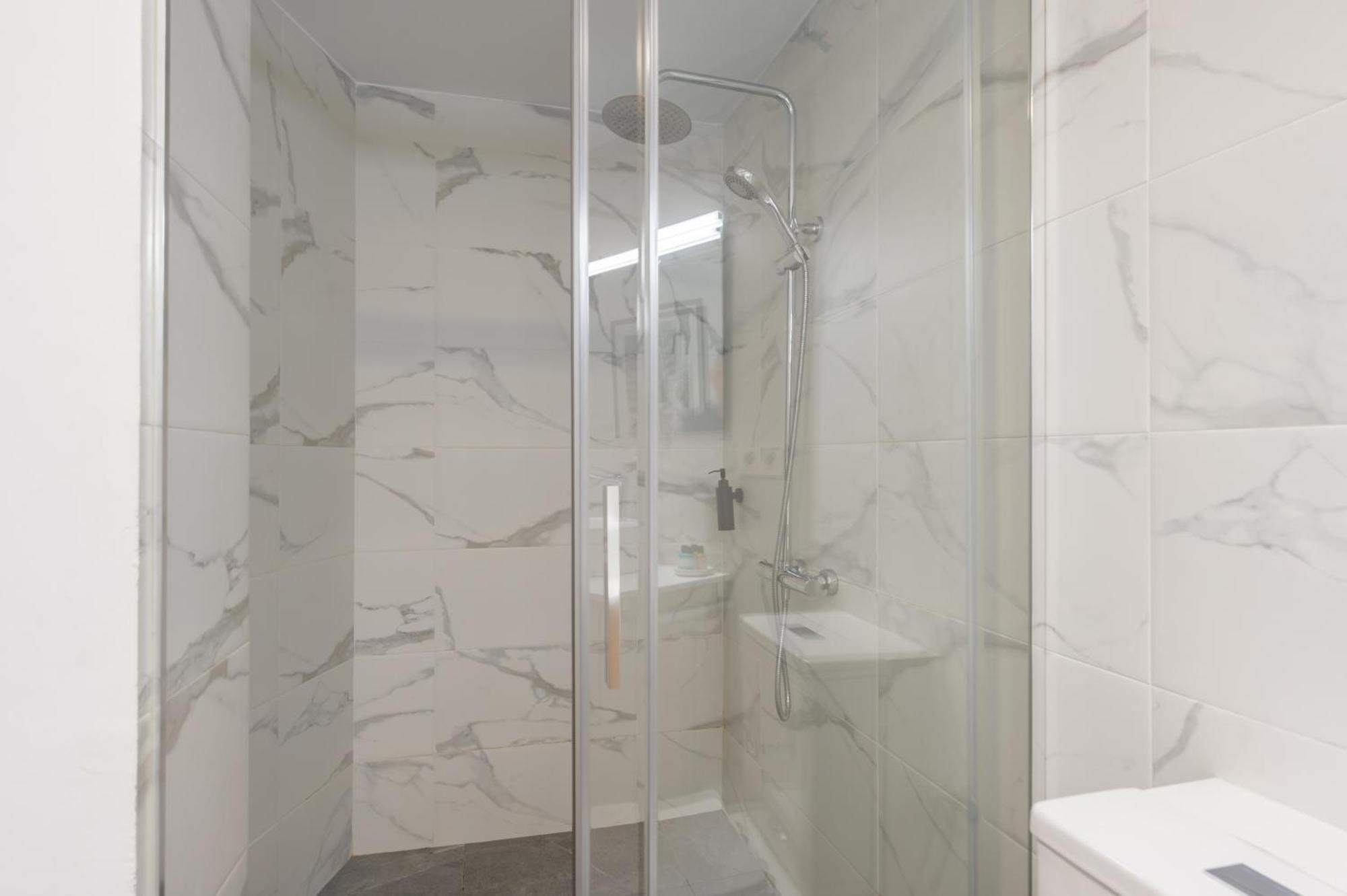 Panther Home Francos Seville Ngoại thất bức ảnh